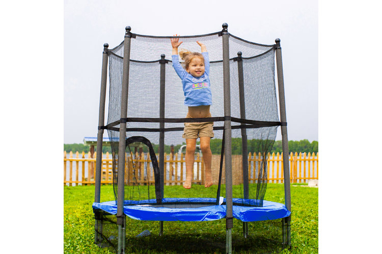 The best clearance trampolines